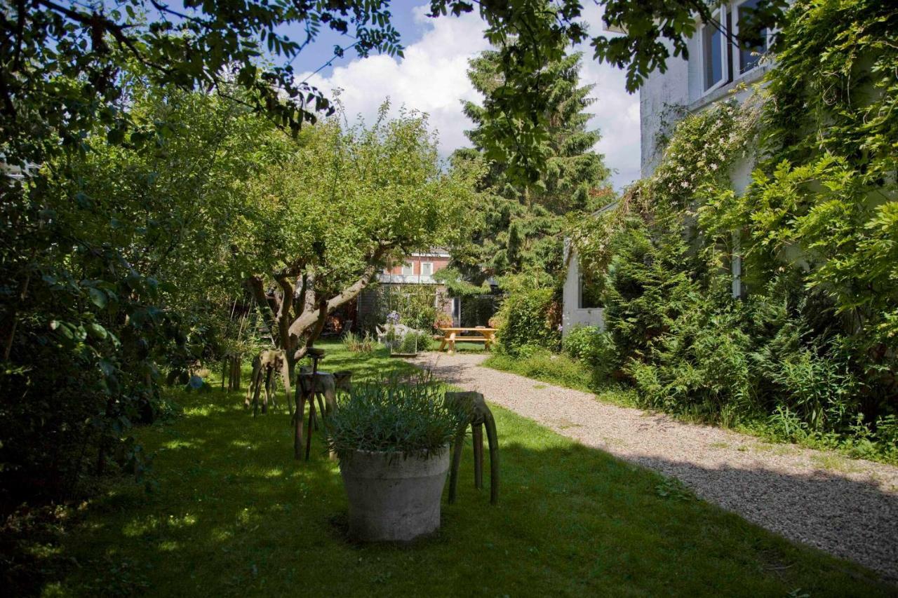 Achter Het Witte Huis Утрехт Екстериор снимка
